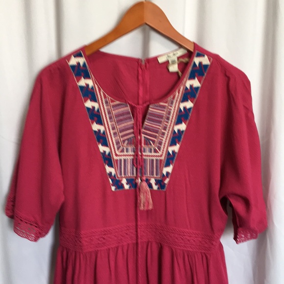 SALE Ella Moon Embroidered Pink Dress Size M - Picture 2 of 9